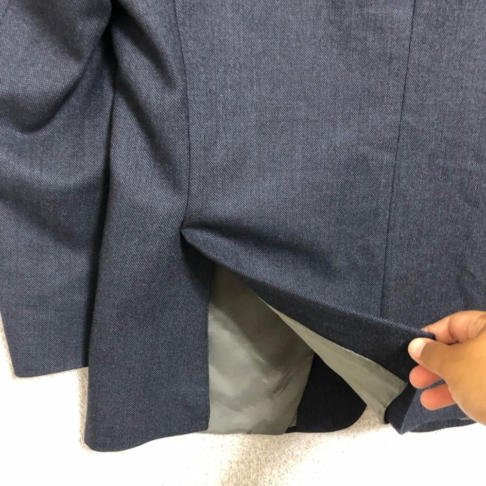 Jos. A. Bank Men's Navy Wool Blazer Size 46R Two Button Sport Coat - Picture 14 of 16